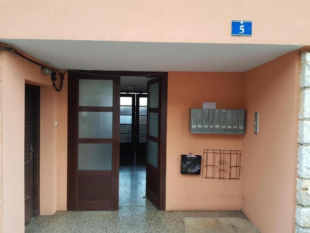 With A Parking Space - 22348 Apartmán